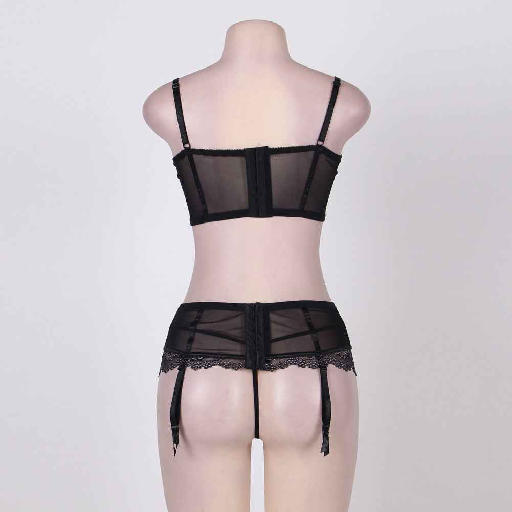 Sexy Plus size Lingerie Lace Three-point Garter Set