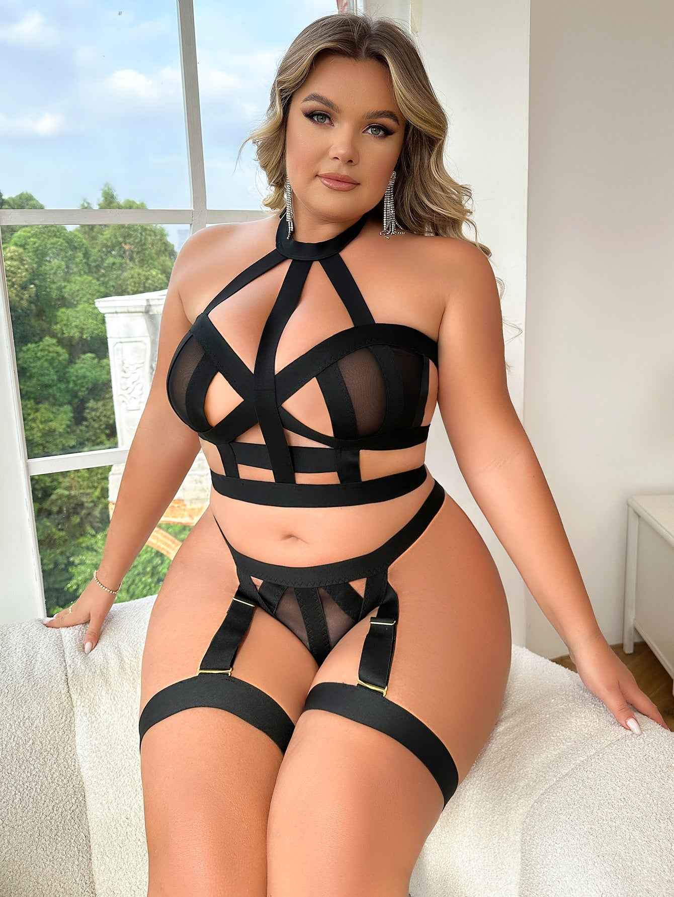 Plus size Woman bondage style Sexy Lingerie