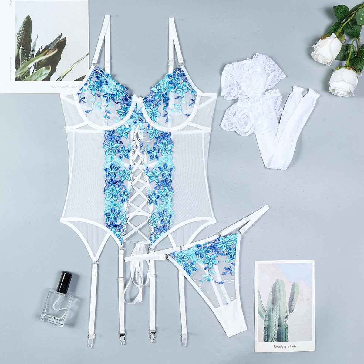 Embroidered Suspenders Lingerie Stockings Three-piece Set